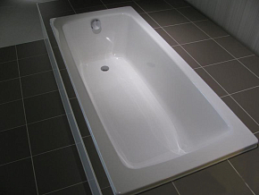 Фото Стальная ванна Kaldewei Cayono 751 180х80 с покрытием Easy-Clean