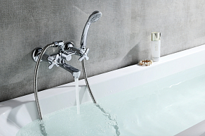 Фото Смеситель Lemark Partner LM6542C  для ванны с душем